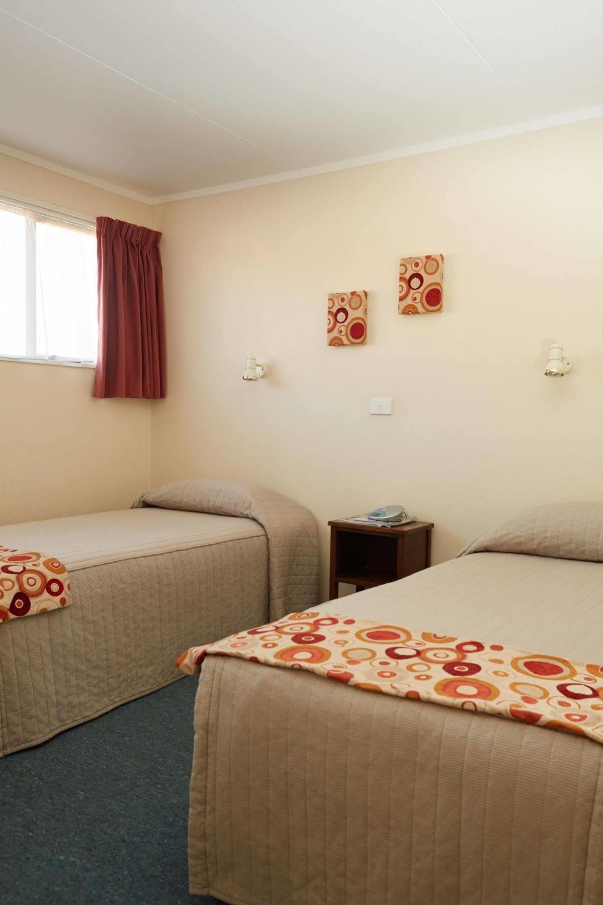Bavarian Motel Инверкаргилл Экстерьер фото
